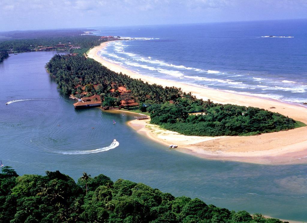 Club Bentota Hotel Exterior photo